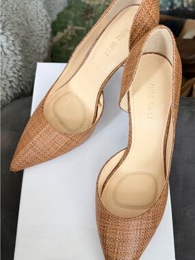 LIKE NEW Nine West Tan Brown Pointed-Toe D'Orsay Pumps Heels 9.5